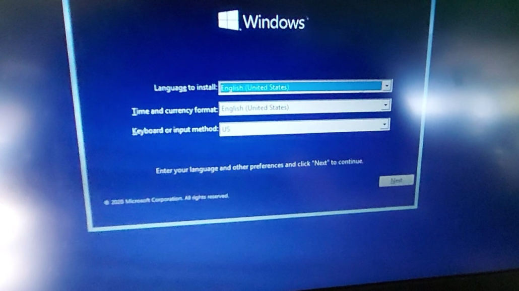 installing windows onto laptop